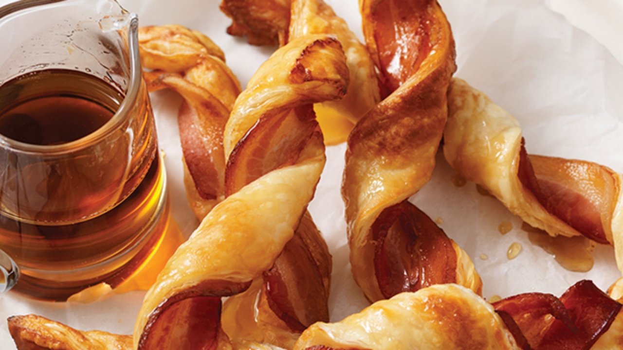Bacon & Maple Syrup Puff Twists