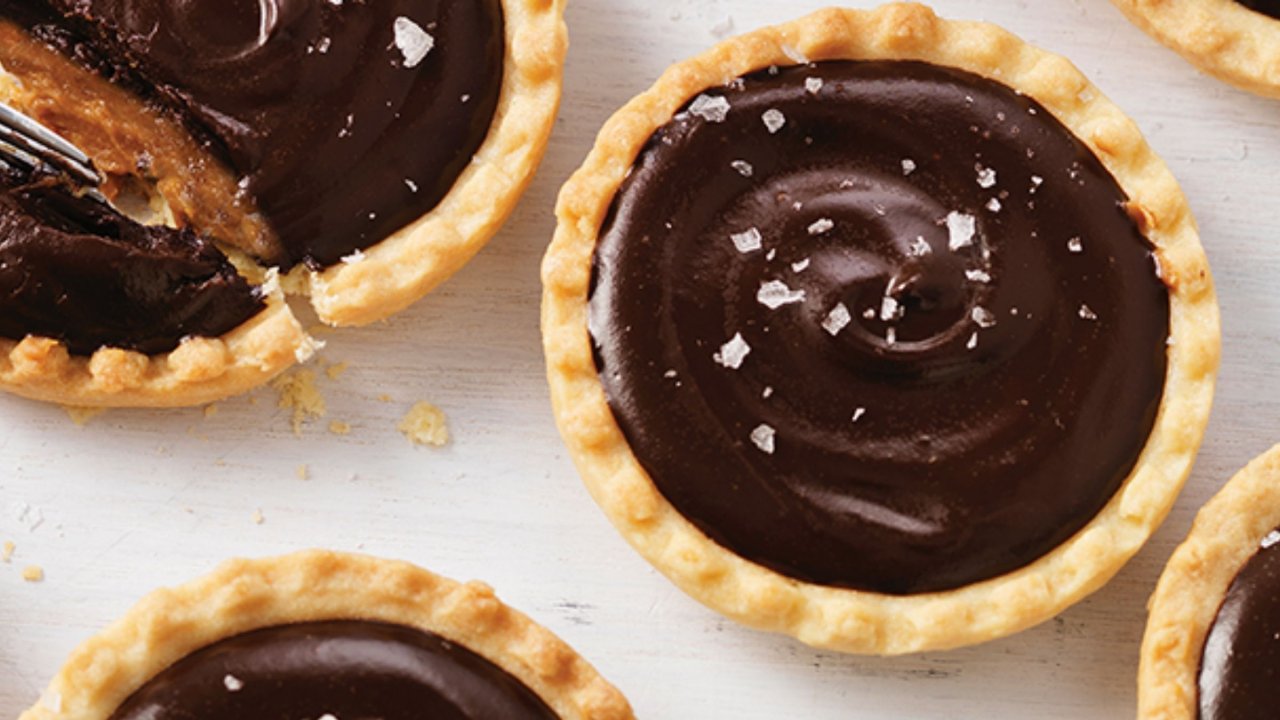 Salted Caramel and Chocolate Tarts